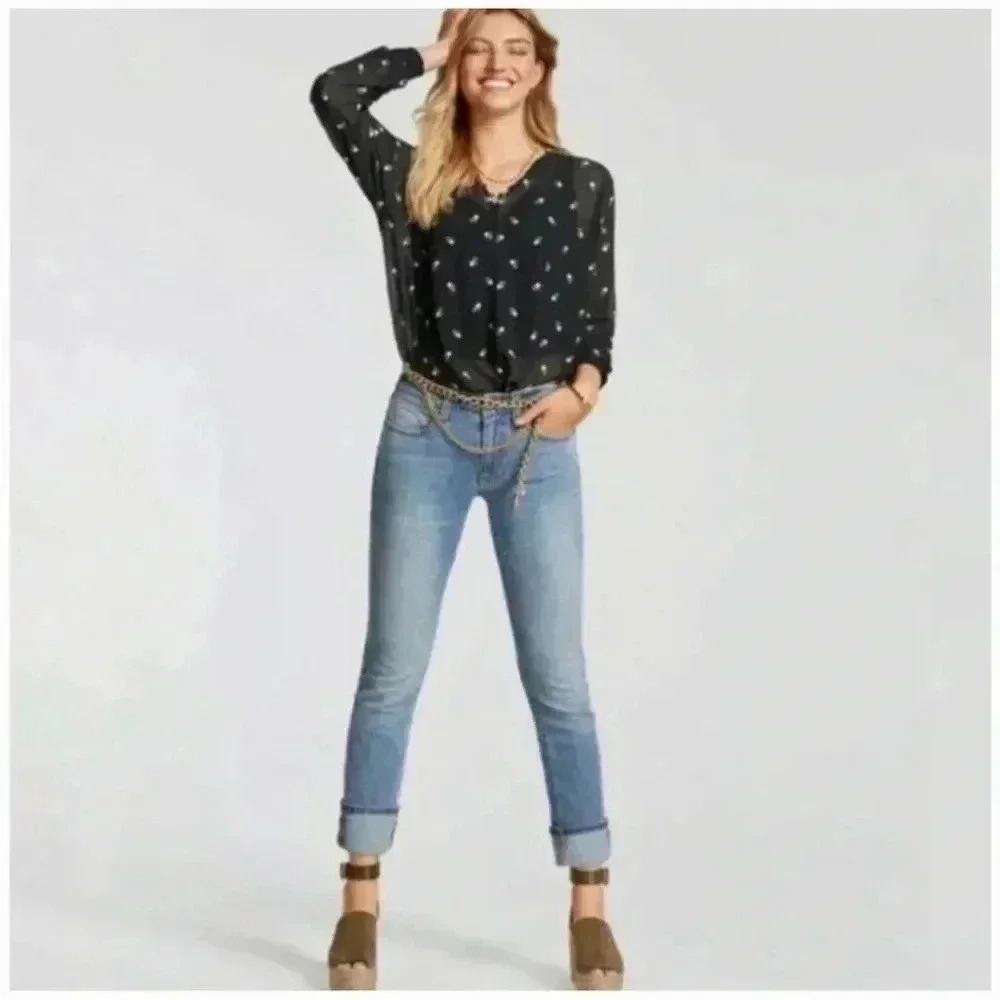4/$25 CAbi Alegria Floral Embroidered Blouse Style 5338 Sz S